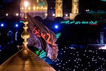 حرم امام حسین‌(ع) سیاه‌پوش شد