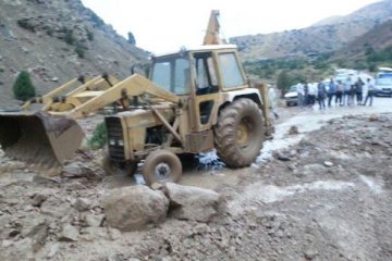 خسارات ۱۱۲ میلیارد ریالی سیل به شهرستان اردستان/ اجرای طرح‌های آبخیزداری در بالا دست روستاها برای جلوگیری از وقوع سیل