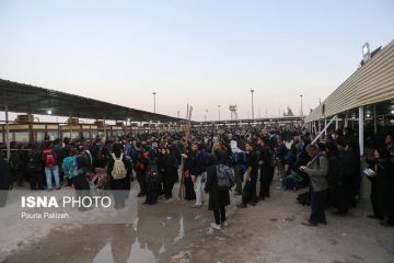 ورود ۱۷۹ هزار نفر از مرز مهران به کشور در اربعین حسینی