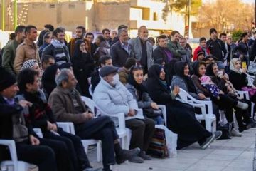 شهروندان اصفهانی به استقبال بهار می روند