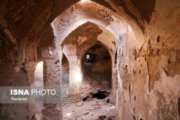 آثار تاریخی روستایی که بدست مالکان خصوصی در حال نابودی است!