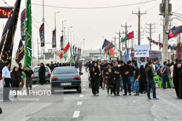 توقف زائران ایرانی در گذرگاه منذریه صحت ندارد