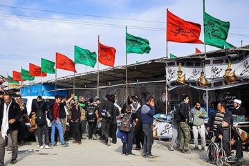 ۱۱ میلیون بطری آب در مرزها دپو شد/ ارسال ۳۰ تریلی آب و غذا به کربلا