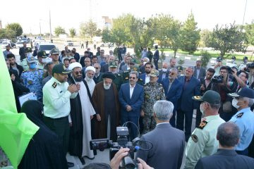 رونمایی از تندیس شهیدی که پیکرش مثله شد اما رمز بیسیم فاش نشد