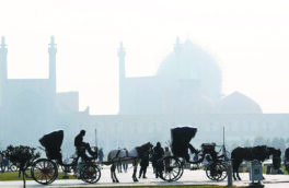 اقلیم نامساعد و توسعه نامتوازن صنعتی دو عامل اصلی آلودگی هوای نصف جهان