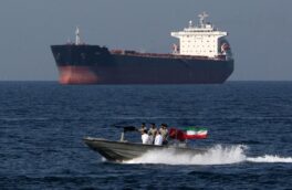 نیروی دریایی سپاه نفتکش متخلف را در جنوب سواحل مکران توقیف کرد