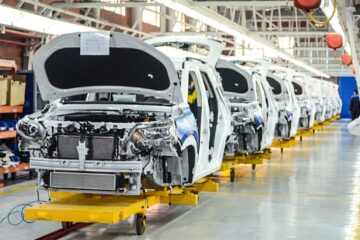 مصرف سوخت خودرو‌ها باید سالانه پنج درصد کاهش یابد