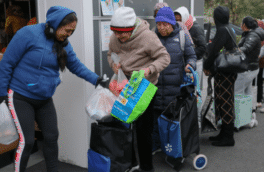 ترامپ کمک غذایی فقرا را قطع کرد