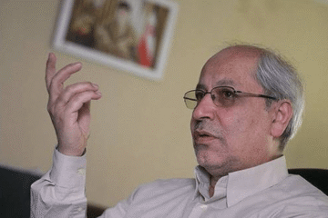 نیلی حرف مهاجرانی را تکذیب کرد