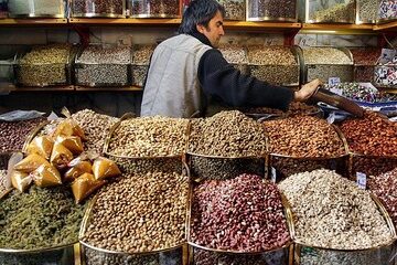 رئیس انجمن قطعه‌سازان: واردکنندگان قطعه، ارز نداشتند مجبور شدند آجیل صادر کنند / اقدام آنان منع‌قانونی ندارد