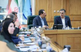 اقدامات بانک مرکزی برای مدیریت بازار ارز ادامه دارد