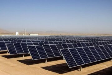 ظرفیت نیروگاه‌های خورشیدی کاشان به ۳۶ مگاوات افزایش یافت