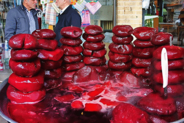 جدیدترین کالای کمیاب شب یلدا: گاری لبوفروشی!