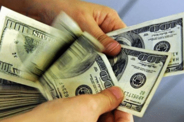 مصوبه دولت بازار ارز را به هم ریخت