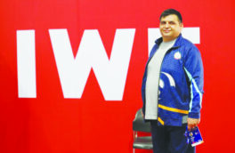 واکنش حسین رضازاده به طلای کم وزنه‌برداری در ریاض و بحرین