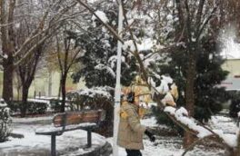 روز برفی در اصفهان